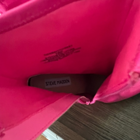 Steve Madden Hot Pink Heeled Boots - Picture 7 of 8